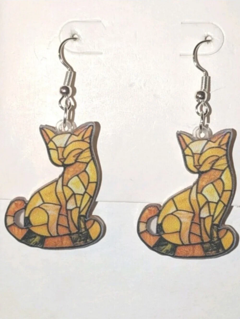 Stylized Yellow Cat Dangle Earrings - Charming Pet-Themed Jewelry